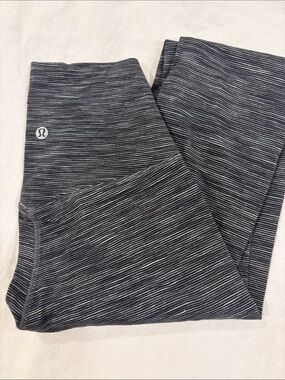 Lululemon Black/White Space-Dye Align Pants
